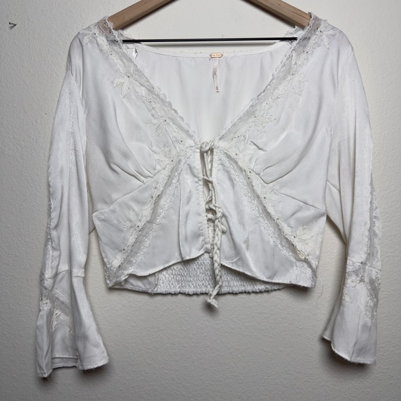 Free People Lola Lace Babydoll Top‎ Medium White Flare Boho Coquette Ethereal - Picture 2 of 11